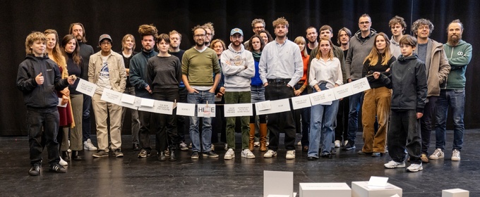 Review: HANDLE WITH CARE, Battersea Arts Centre