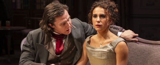 Photos: HEDDA GABLER at Remy Bumppo Theatre Company