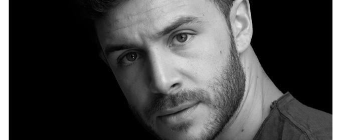 Pepe Nufrio se estrena como alternante de Emcee en CABARET