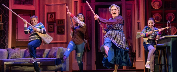 Review: MRS. DOUBTFIRE at Blumenthal Performing Arts