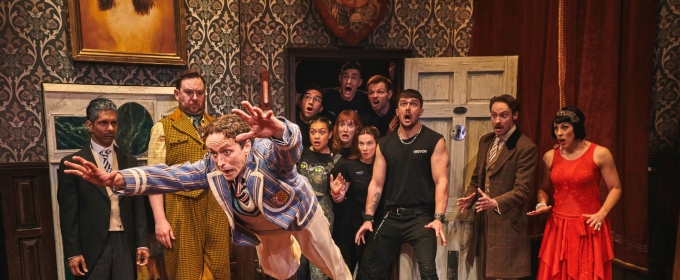 Photos: New Cast Joins THE PLAY THAT GOES WRONG in London