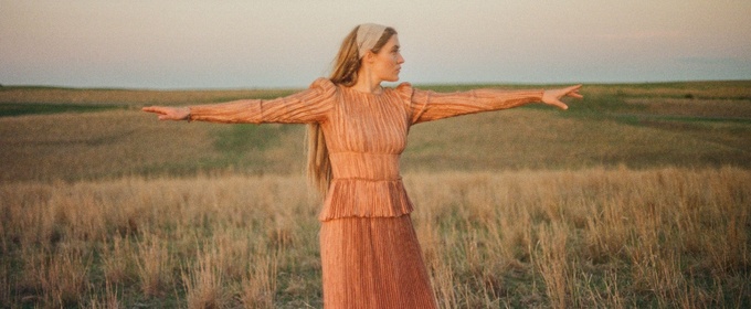 Cornelia Murr to Play 2026 'Last Run To The Center' Headline Tour