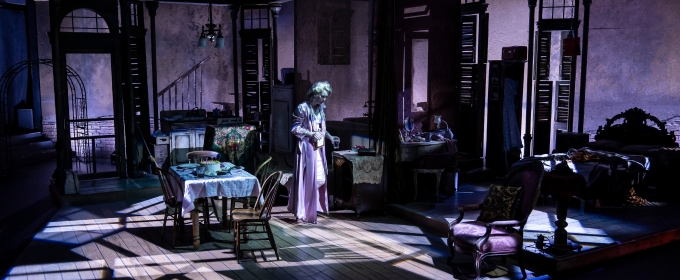 Review: A STREETCAR NAMED DESIRE at Paramount Copley Theatre Aurora