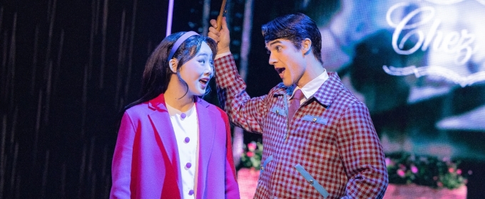 yesung 舞台、メイビー、ハッピーエンドのパンフレットと生写真2枚付き yesung 舞台、メイビー、ハッピーエンドのパンフレットと生写真2