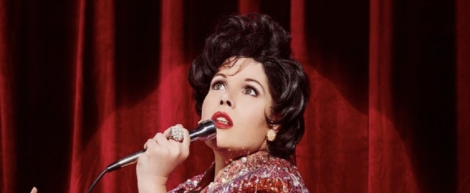 Watch: Debbie Wileman Releases Music Video for 'Santa Claus is Coming To Town'