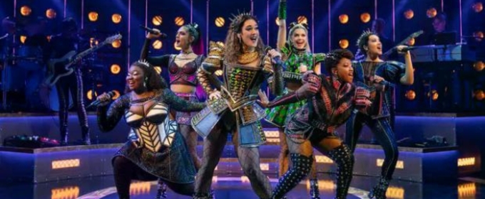 Review: SIX THE MUSICAL at Winspear Opera House