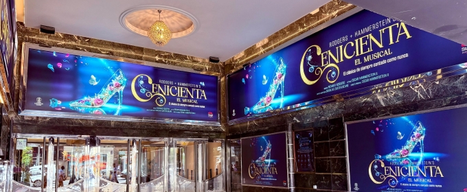 PHOTO: El Teatro Coliseum ya está listo para la llegada de CENICIENTA