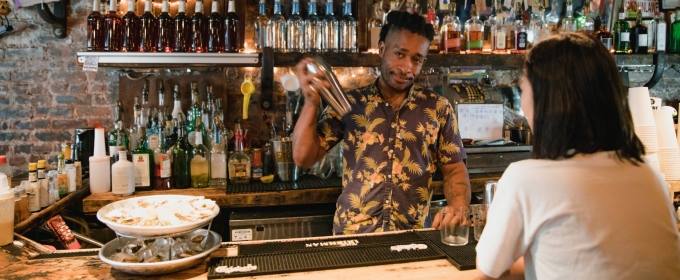 15 Best Spots For Drinks in the Theatre District: Where to Get a Drink Near Broadway