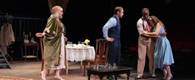 Review: THE GLASS MENAGERIE Makes New Memories at Gloucester Stage