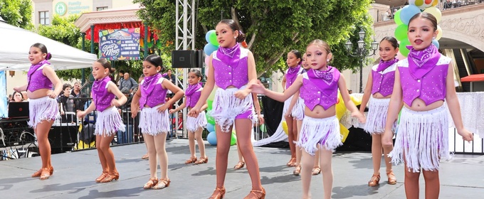 Plaza Mexico to Present Festival Día del Niño Children's Day Celebration