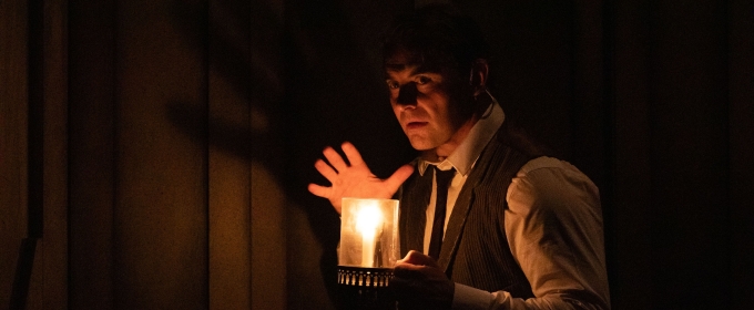 Review: THE WOMAN IN BLACK at His Majesty's Theatre