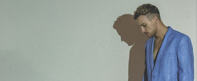 Víctor Arbelo presenta su nuevo disco COM UN LABERINT en el Teatre Condal