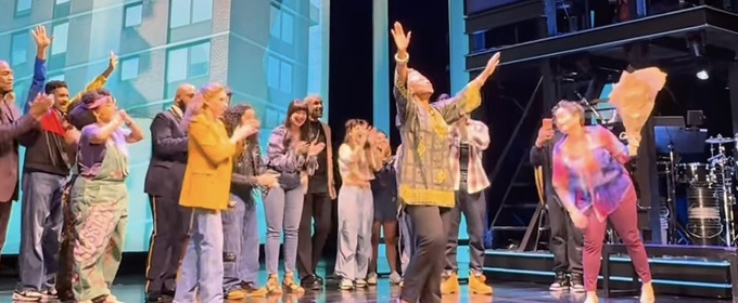 Video: Kecia Lewis Takes Final Bow in HELL'S KITCHEN on Broadway