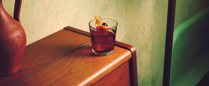 Review: Casanara: A Brooklyn Neighborhood Bar With Tropical Vibes and Cocktails