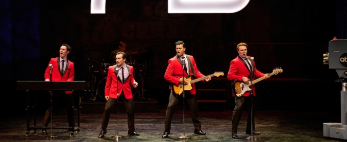 Review: JERSEY BOYS at Village Theatre