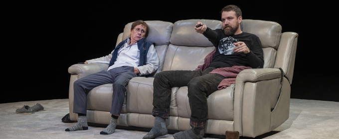 Review: LITTLE BEAR RIDGE ROAD at Steppenwolf Theatre Company
