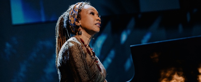 Photos: Yolanda Adams as 'Miss Liza Jane' in HELL’S KITCHEN Photo