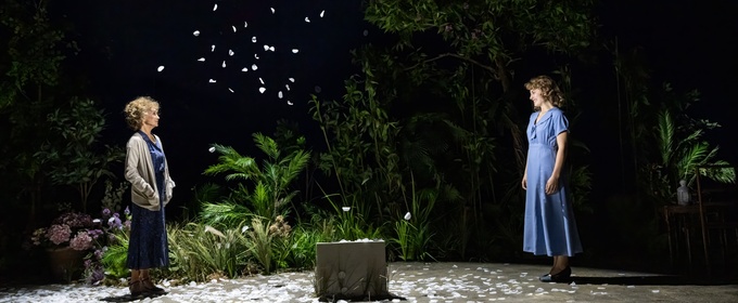 Review: INDIAN INK, Hampstead Theatre