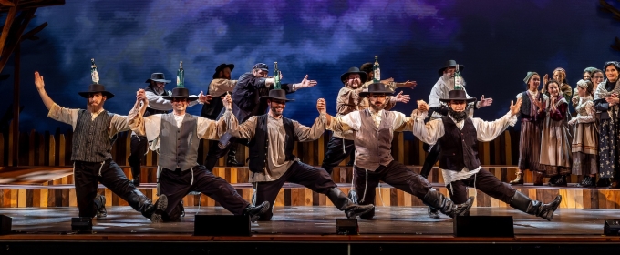 Photos: FIDDLER ON THE ROOF at Music Theater Works