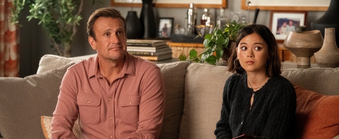 Video: Jason Segel Returns in Sneak Peek Clip From SHRINKING Season 3 Premiere