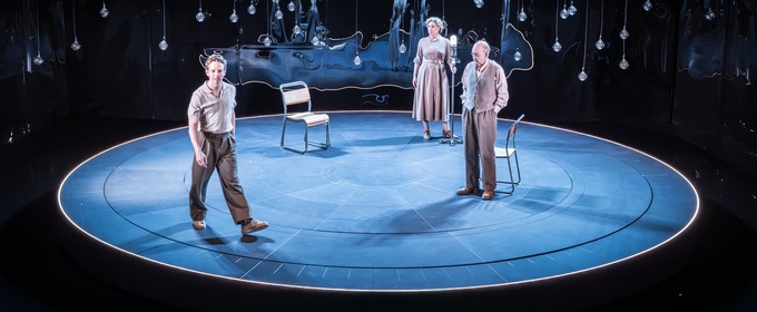 Review: COPENHAGEN, Hampstead Theatre