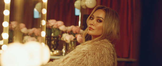 Hilary Duff Sets Limited Las Vegas Engagement in February