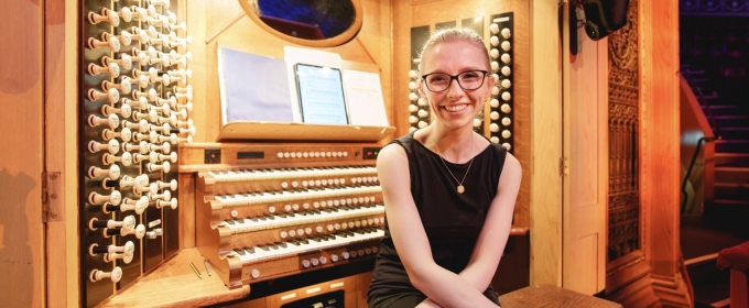 Anna Lapwood Will Premiere Max Richter Organ Commission At Royal Albert Hall Headline Show