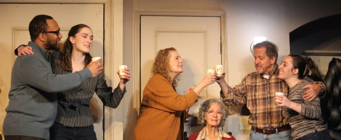 Review: Stellar Ensemble Stars in THE HUMANS at Elmwood Playhouse