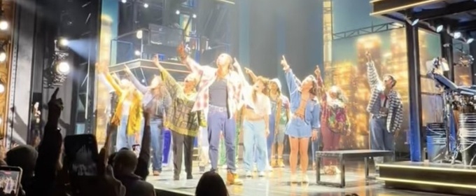 Video: Watch HELL'S KITCHEN's Final Broadway Curtain Call