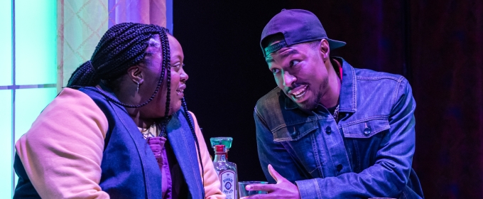 Review: REGGIE HOOPS at Profile Theatre