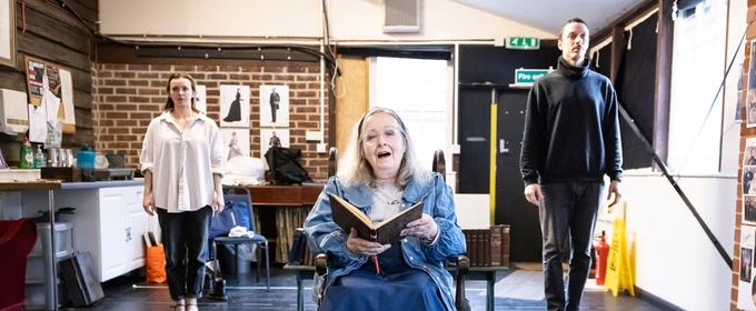 Photos: In Rehearsal For VICTORIA: A QUEEN UNBOUND at the Watermill Theatre