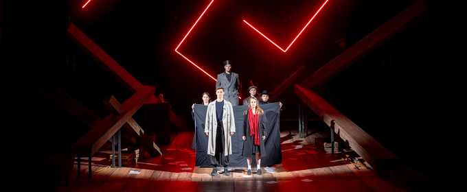 Photos: SCHOLL - Die Knospe Der Weißen Rose at Theater Magdeburg