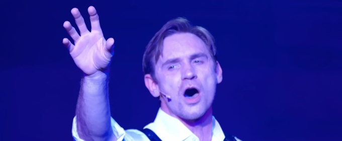 Video: JEKYLL & HYDE Star David Moreland Performs 'This Is The Moment'