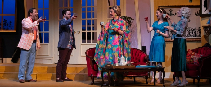 Review: 37 POSTCARDS at Ottawa Little Theatre