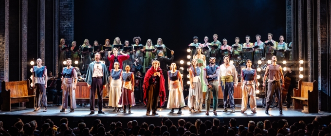 Photos: THE HUNCHBACK OF NOTRE DAME in Concert Photo