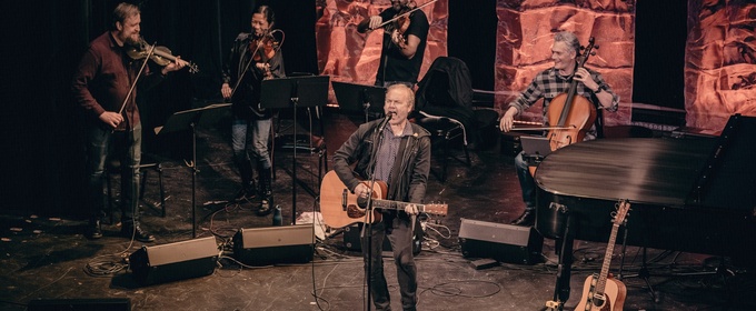 Five For Fighting Recruiting Broadway Musicians for String Quartet Tour