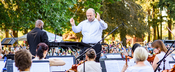 Nicholas Fox Appointed Artistic Director Of OPERA IN THE PARK Portland