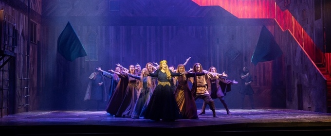 LOS PILARES DE LA TIERRA arranca hoy su segunda temporada en el EDP Gran Vía