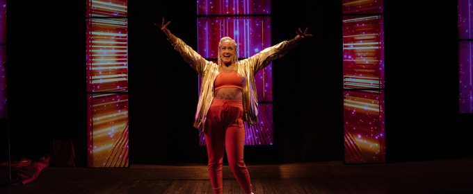 Review: SHANIQUA IN ABSTRACTION at Streetcar Crowsnest