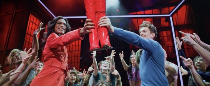 Video: KINKY BOOTS UK Tour Trailer