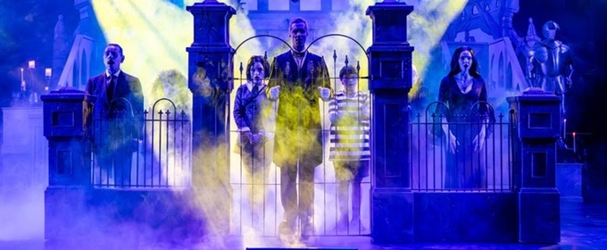 Review: THE ADDAMS FAMILY at Rancho Mirage Amphitheater