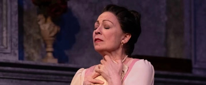 Review: HEDDA GABLER at Kavinoky Theatre