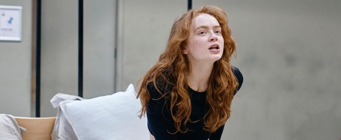 Photos: Sadie Sink, Noah Jupe, and More in Rehearsal For ROMEO & JULIET at the Harold Pinter Theatre