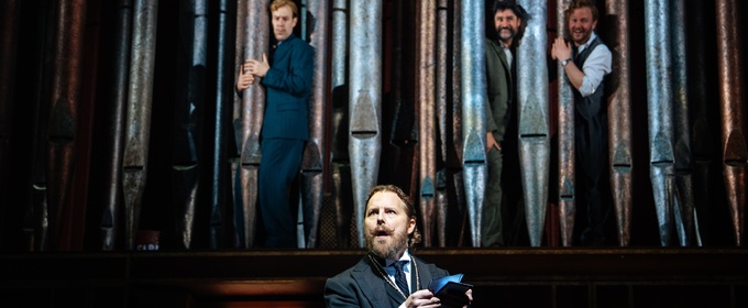 Review: TWELFTH NIGHT, Barbican Theatre