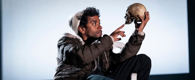 Review: NT LIVE'S HAMLET, Starring Hiran Abeysekera