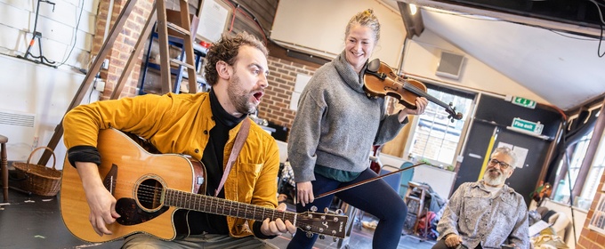 Photos: LARK RISE TO CANDLEFORD Cast in Rehearsals