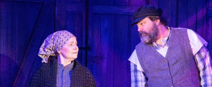 Review: FIDDLER ON THE ROOF at Dutch Apple Dinner Theatre