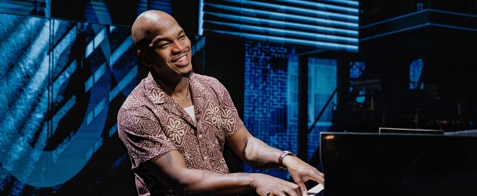 Photos: Ne-Yo as 'Davis' in HELL'S KITCHEN on Broadway