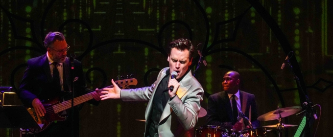 Photos: Erich Bergen Rings in the New Year at the Wick Theatre Photos