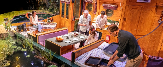 Photos: DON'T ROCK THE BOAT at the The Mill at Sonning Theatre Photo